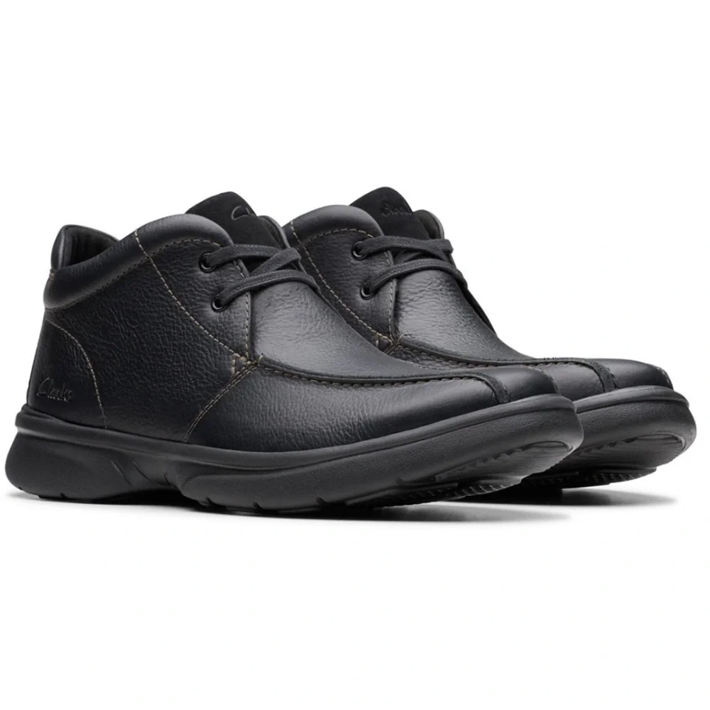 CLARKS Bradley Up Boot in black tumbled leather‎ Size 9 A22